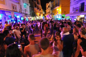 Las discotecas al aire libre tienen mucho éxito en Ibiza